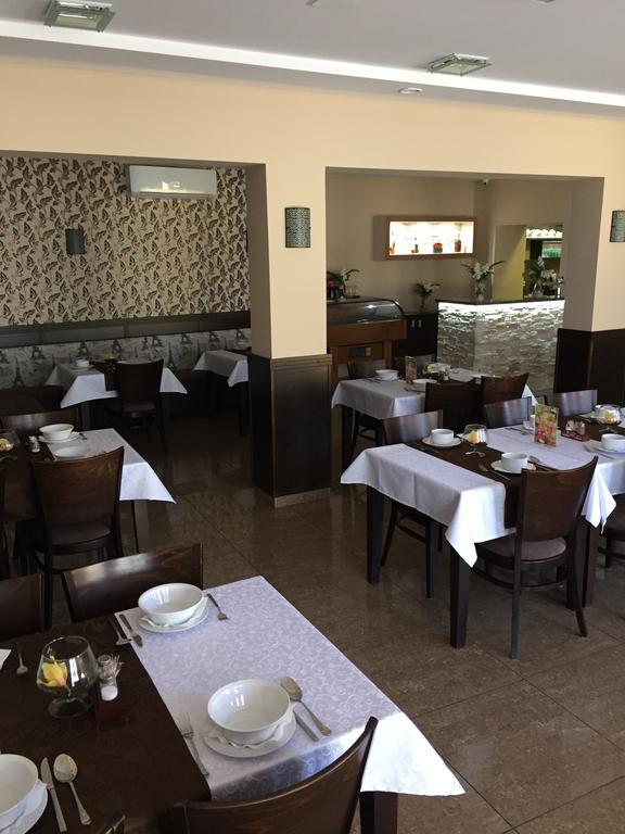 Penzion Stefarez New Veľký Meder Εξωτερικό φωτογραφία