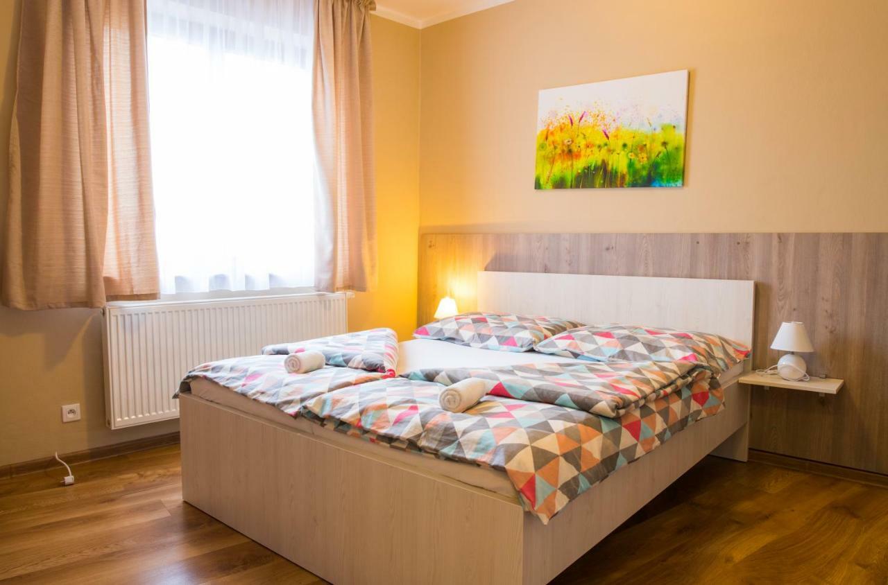 Penzion Stefarez New Veľký Meder Εξωτερικό φωτογραφία